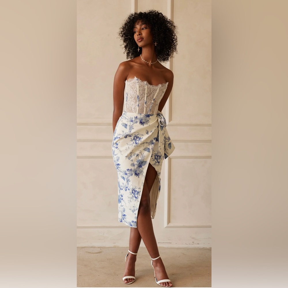 V. Chapman Nicola Dress size 4   - out of stock on Revolve, Anthropologie